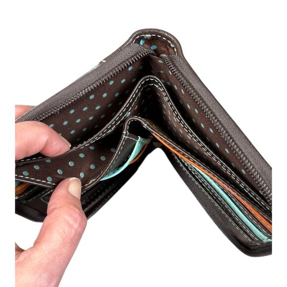 NWT Chala Zip Around Wallet Wristlet 3D Lion Brown Tan Animal Novelty Gift - Picture 5 of 6